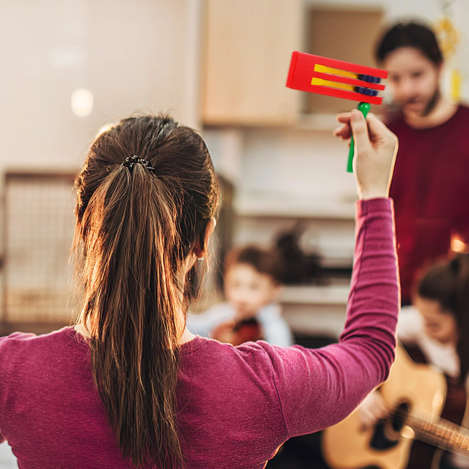 

2Pcs Rotating Ratchet Sound Instrument Wooden Matraca Handheld Noise Maker for Auditory Stimulation Motor Skills