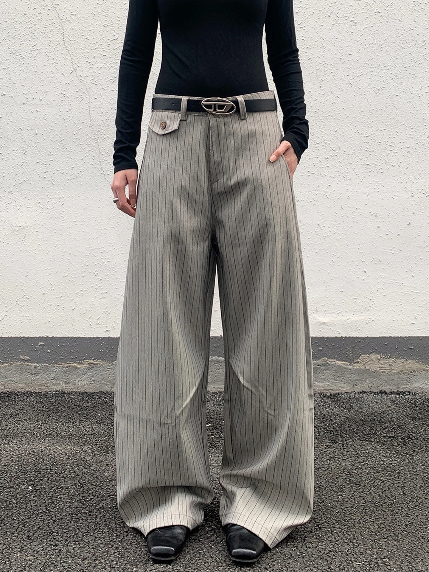 

USKM American Retro Stripe West Pants Men Women Drape Loose Wide Leg Pants Casual Suit Pants Cleanfit l Waist Zipper
