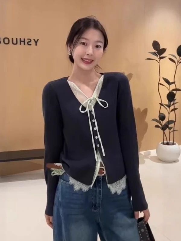 

Lace Trim Wool Knitted Sweater V-Ne ort Sle Women's Unique Beautiful Cardigan Top for Winter Faion Korean Loose Fit