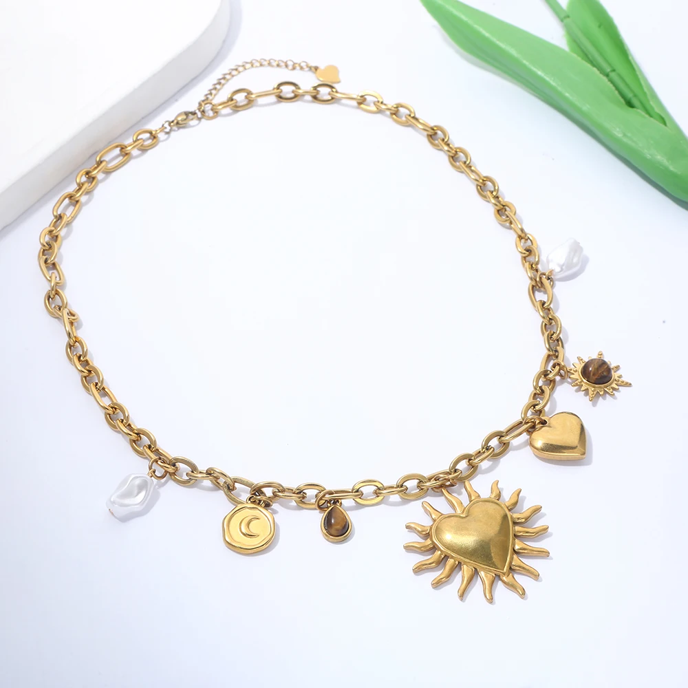 GIOIO الفولاذ المقاوم للصدأ القلب المعلقات قلادة الشمس الحجر الطبيعي سحر المجوهرات قلادة للنساء مطلية بالذهب الأزياء المختنق