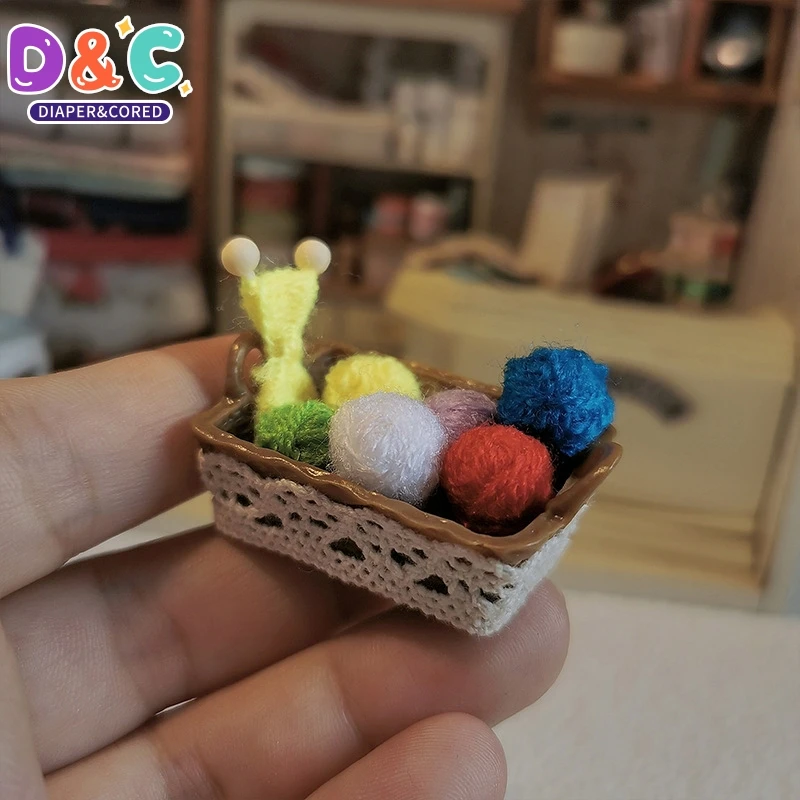 1Set Dollhouse Miniature Wool Yarn Ball Needle Balls Wool Knitting Tool Basket Woolstring Ball Set Scene  Dollhouse Home Decor