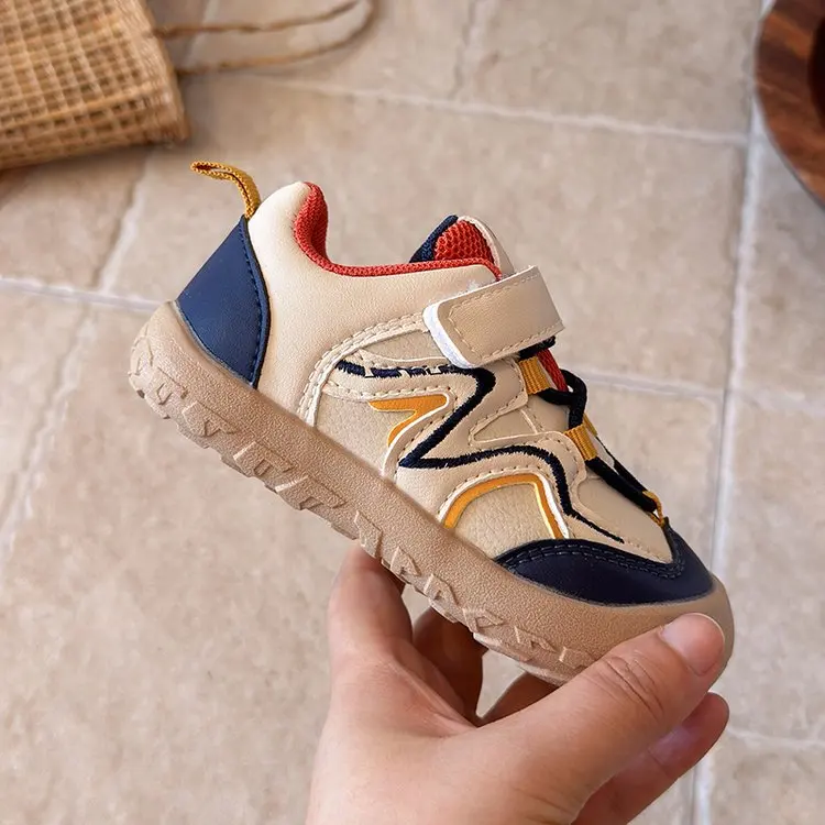 Kinder-Sportsneaker Leichte Freizeitschuhe für Jungen und Mädchen mit Klettverschluss Niedrige Wanderschuhe mit farbenfrohem Design – Detail 9