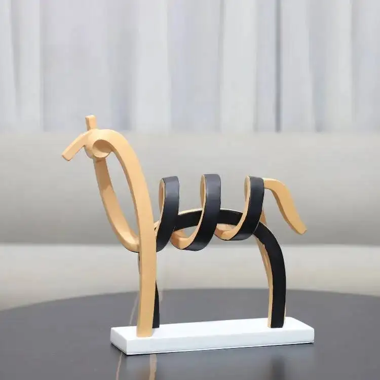 Line-cutout Horse Figurine Resin Handicraft Simulated Animal Sculpture Geometric Ribbon Horse Decorative Figurines Home Decor