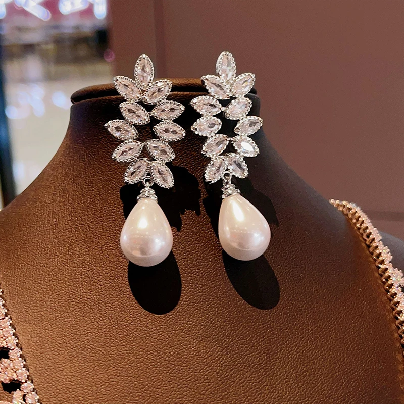 Huitan Sparkling Imitation Pearl Dangle Earrings for Women Crystal CZ Aesthetic Bridal Wedding Earrings Gift New Trendy Jewelry