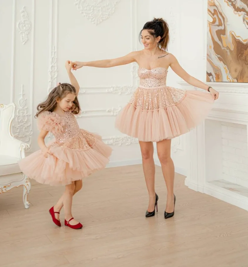 New Mommy And Me Dress For Party Tiered Tulle Beautiful Girls Birthday Party Gowns Kids Clothes Photoshoot Two Pieces