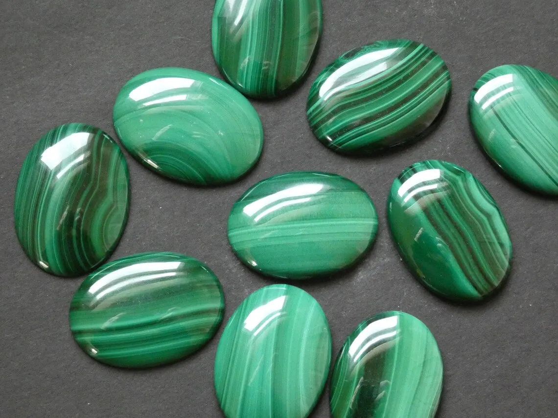 Wholesale 2ps/lot Natural Malachite Bead 8x10mm 10x14mm 12x16mm 13x18mm 15x20mm,30x40mm Oval Gemstone Cabochon Ring Face