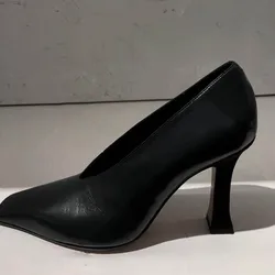 Décolleté con tacco a forma di punta quadrata rosso vino donna 2024 abito con tacco alto Slip-On bianco damigella d'onore sposa scarpe da sposa moda nero