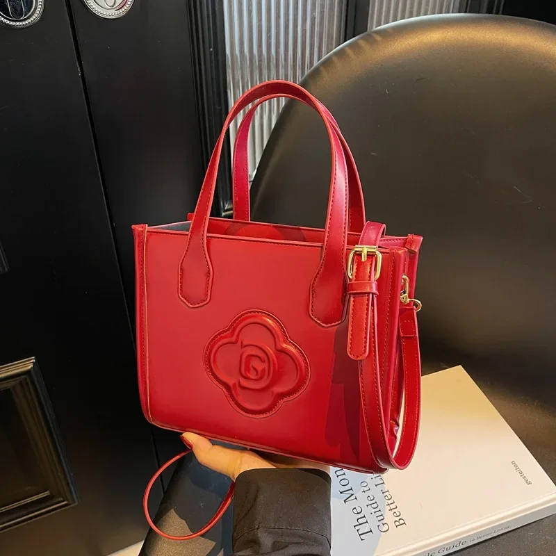 

2025 Bridal Red Luxury Tote - Fashionable Design for Wedding Day & Honeymoon, Large Capacity All-Match