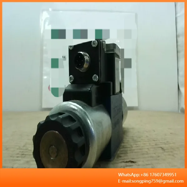 R901408867 Hydraulic Directional Control - New Without Box
