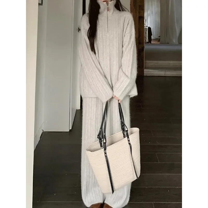 Повседневный вязаный свитер в ленивом стиле, комплект из двух предметов на осень и зиму, высококачественный новый стильный комплект с широкими брюками для женщин