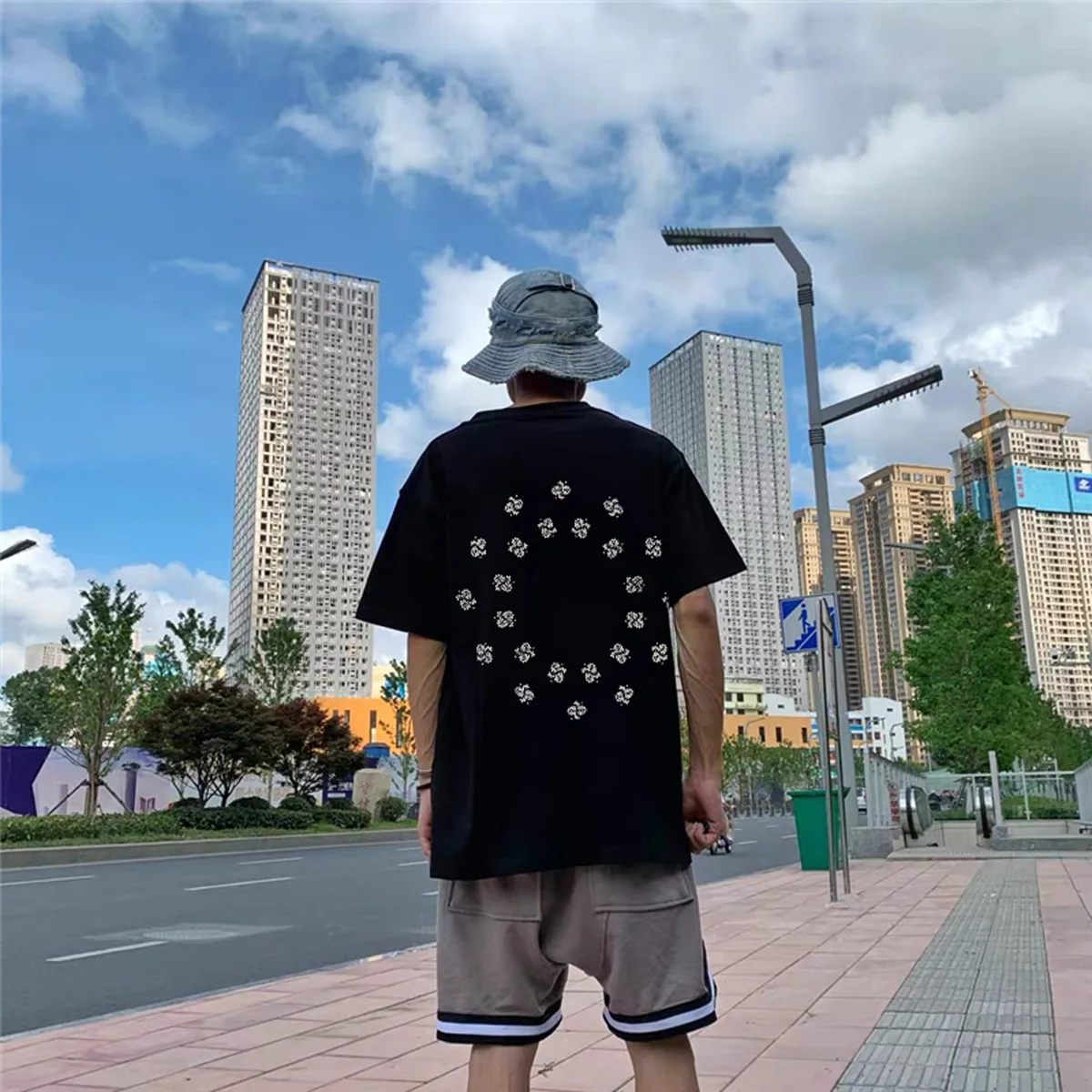 Camiseta de manga corta con patrón de flores de anacardo para hombre, Tops de algodón, camiseta de moda, ropa de calle con cuello redondo