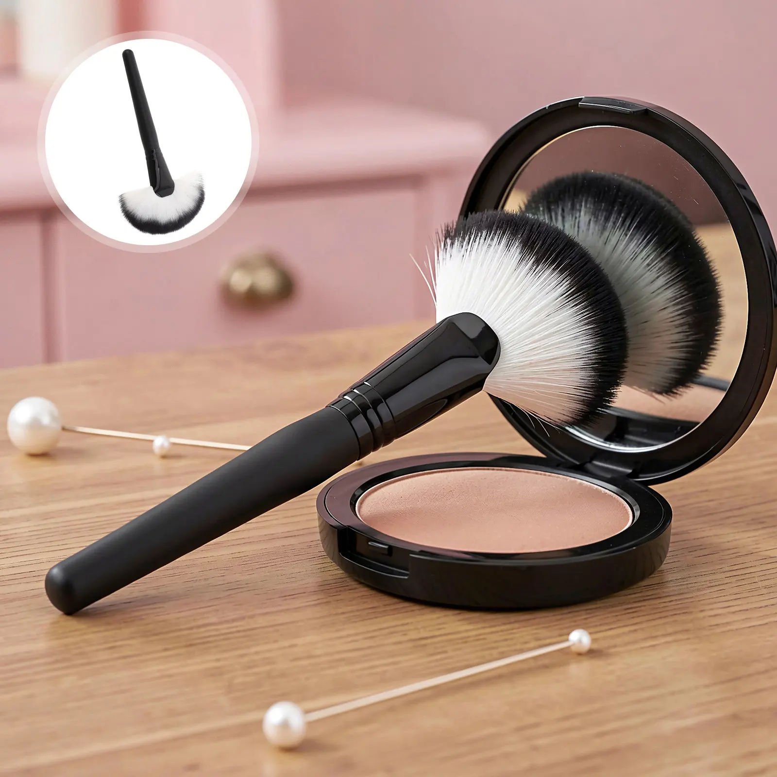 2Pcs Fan Makeup Brushes Soft Synthetic Bristles Powder Concealer Highlighting Face Makeup Tool Set Portable Cosmetics