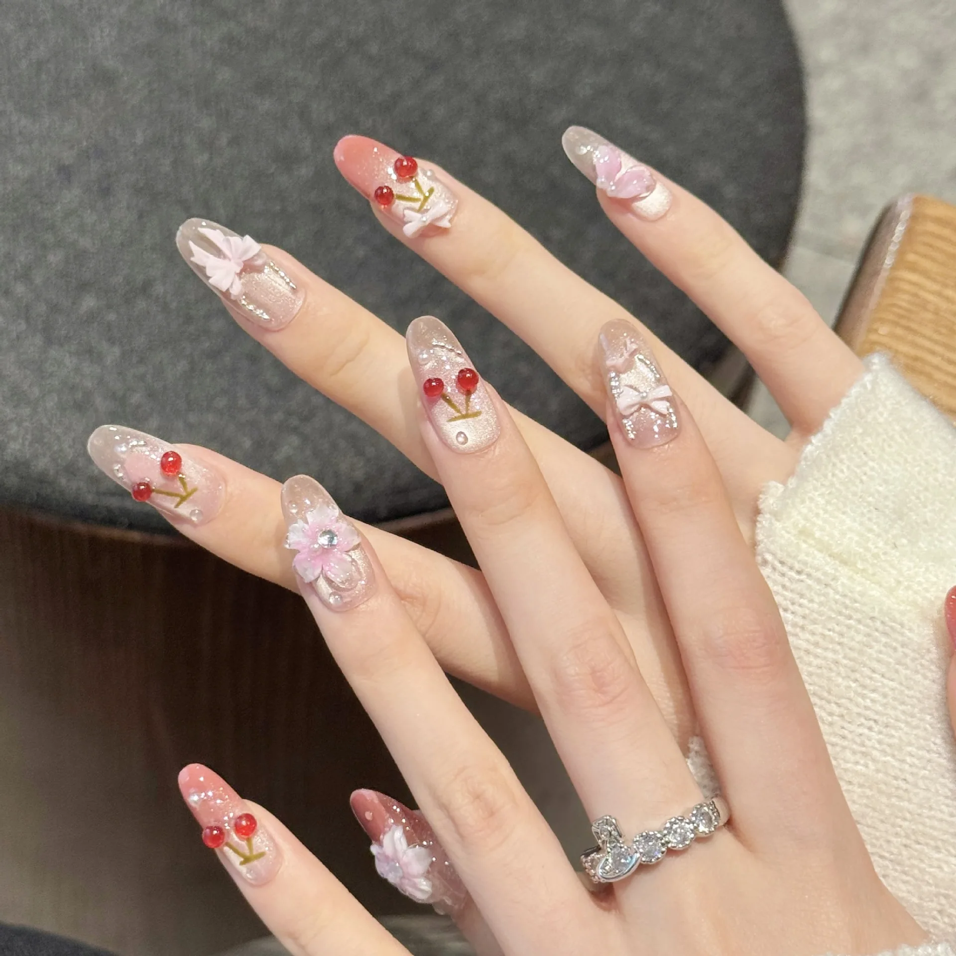 10PCS 3D Kirsche Bowknot Dekor handgemachte Presse auf Nägel Glitter Mandel süße gefälschte Nägel tragbare erröten Katzenauge falsche Nägel Kunst