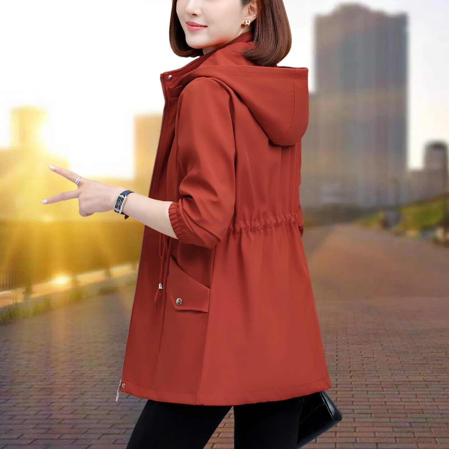 

Женский плащ, весна-осень, новый корейский однотонный ветровка средней длины с капюшоном, женская верхняя одежда, пальто, женские топы