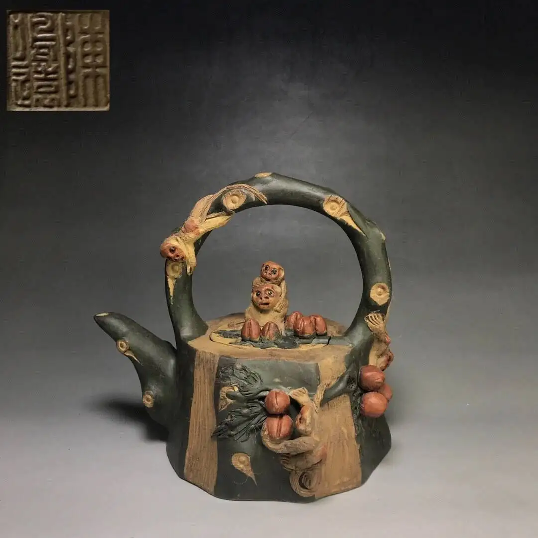 

Chinese Yixing Zisha Clay Handmade Exquisite Teapot Five Generations Beauty Tea Pot 400CC