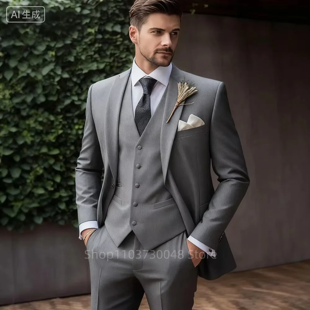 Trajes de esmoquin de lujo para hombre, chaqueta ajustada con solapa de pico, chaleco y pantalones, conjunto para fiesta de graduación, boda, ropa de negocios, 3 piezas