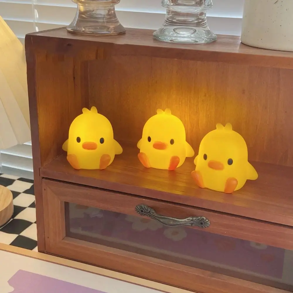 سطح المكتب زخرفة LED بطة ضوء الليل سيليكون الكرتون النوم مصباح مضحك الإبداعية أباجورة طفل الأطفال طفل