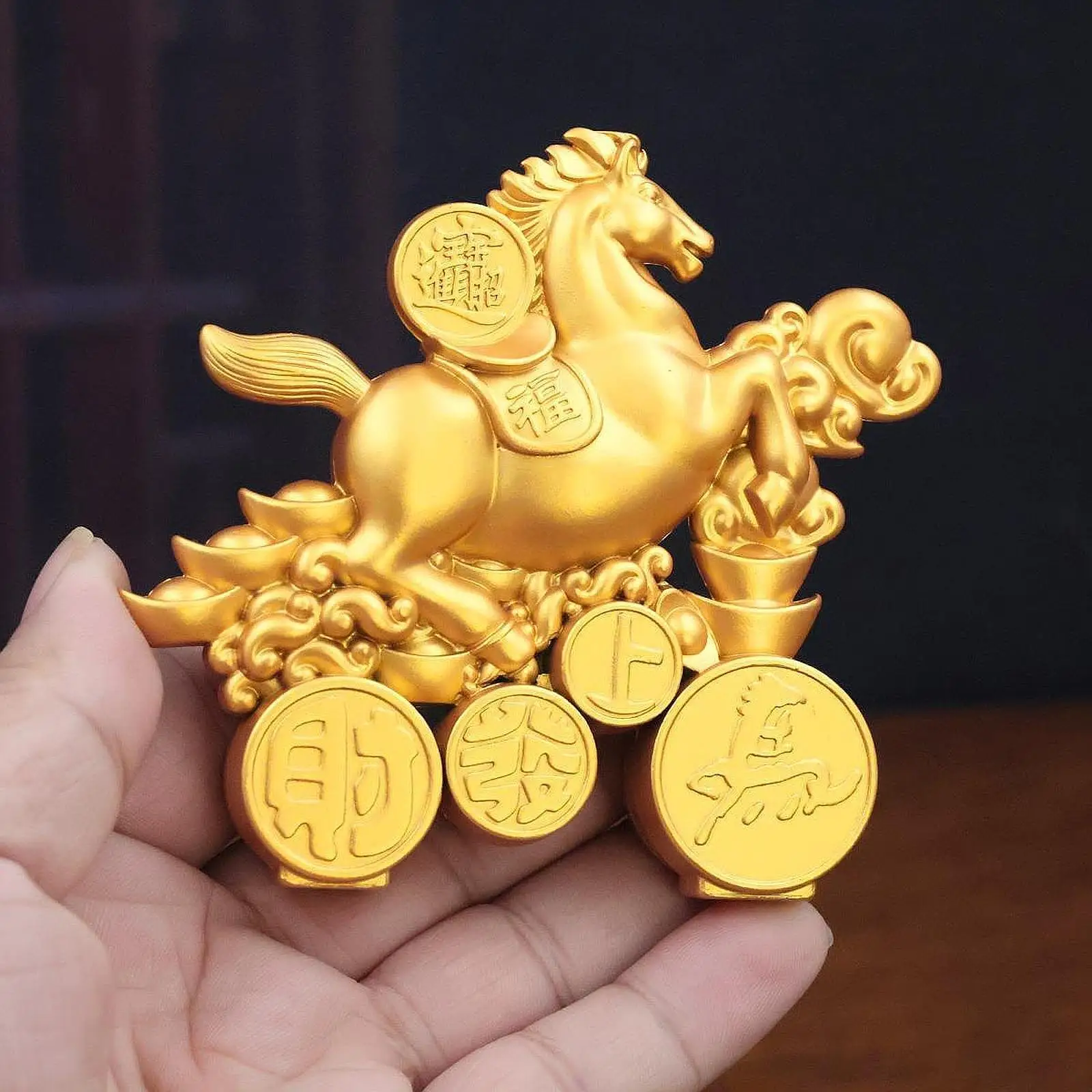 Resin Horse Statue Feng Shui Decor Chinese New Year Collectible Desktop Ornament for Office Desk Entrance Bookshelf Fireplace