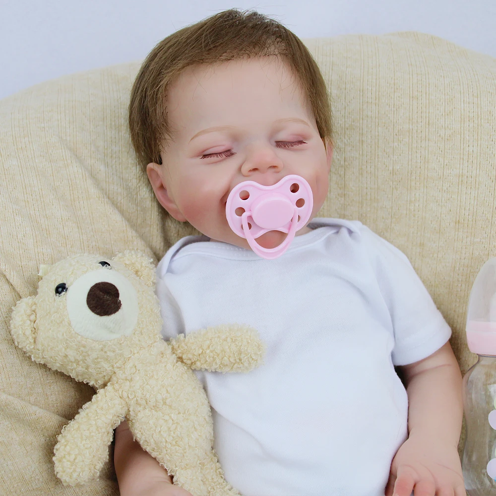 18インチのビニール製リボーンベビードールおもちゃ、眠っている笑顔の表情、白いパジャマ、完全に可動、子供のふり遊びに最適