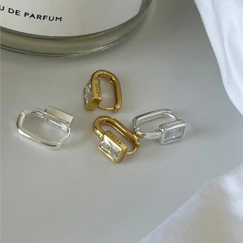 New Exquisite Square Simple Zircon U-shaped Hoop Earrings for Women Golden Silver Color Female Temperament Ear Accessories