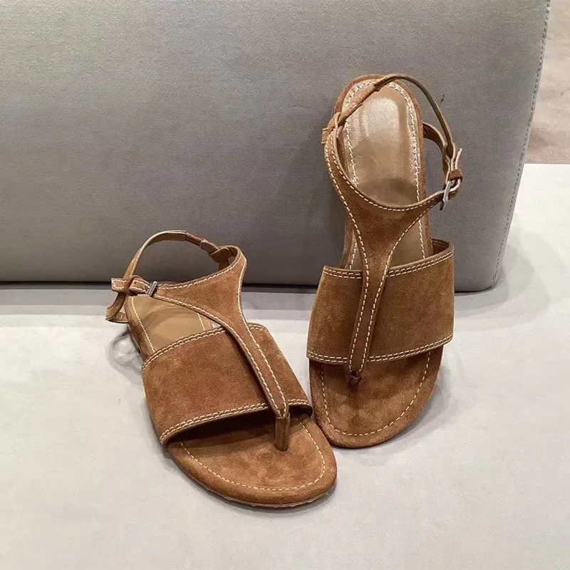 

Fashion Faux Suede Clip Toe Flat Sandals Women Summer Ankle-Wrap Roman Flat Shoes Luxury Metal Buckle Strap Women Slippers