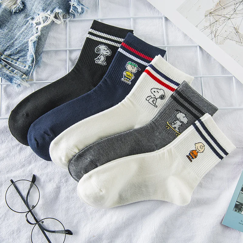 

5 Pairs Adult Snoopy Socks Women and Men Spring Fall Cotton Socks Cartoon Cute Sport Mid Calf Socks Average Size 18-40 Years