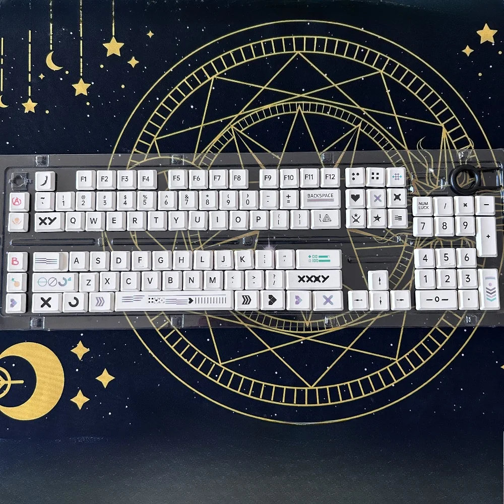 Game specific PBT material keycaps, original factory height, suitable for Logitech G813 G815 G913 G915 TKL keyboard, non oiling