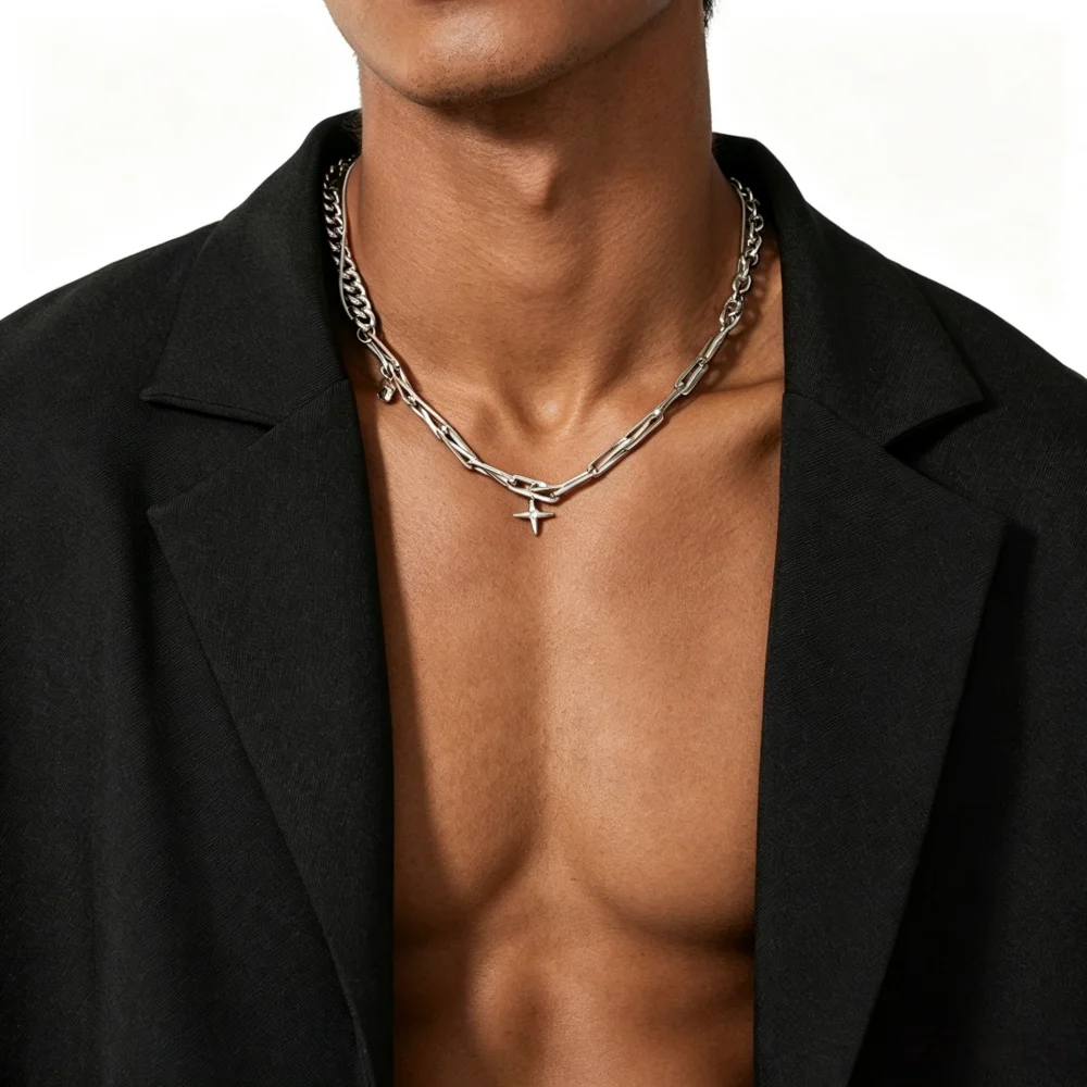 Hip-Hop Goldfarbene Edelstahl-Halskette Retro Herren Strukturierte Kleine Quadratische Platte Anhänger Halskette Mode-Schmuck Casual Accessoire – Detail 2