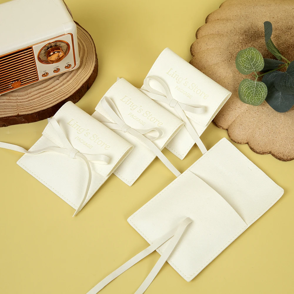 

100 шт. подарочных мешочков из микрофибры с клапаном для ювелирных изделий, с возможностью нанесения логотипа, для свадебных сувениров, небольших подарков, органайзеров для бутиков, монетниц, с возможностью персонализации