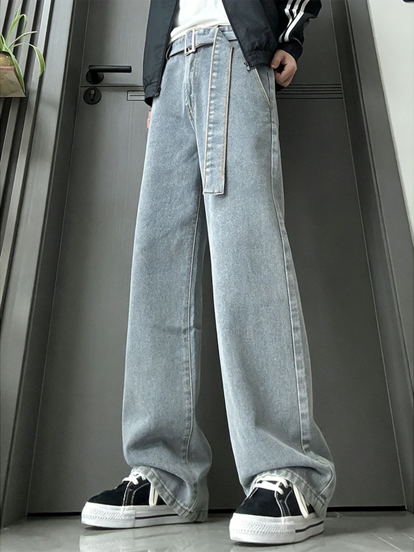 

Светло-голубые джинсы с драпировкой и эффектом похудения, мужские, в американском уличном стиле, прямые, широкие, расклешенные, с эффектом драпировки