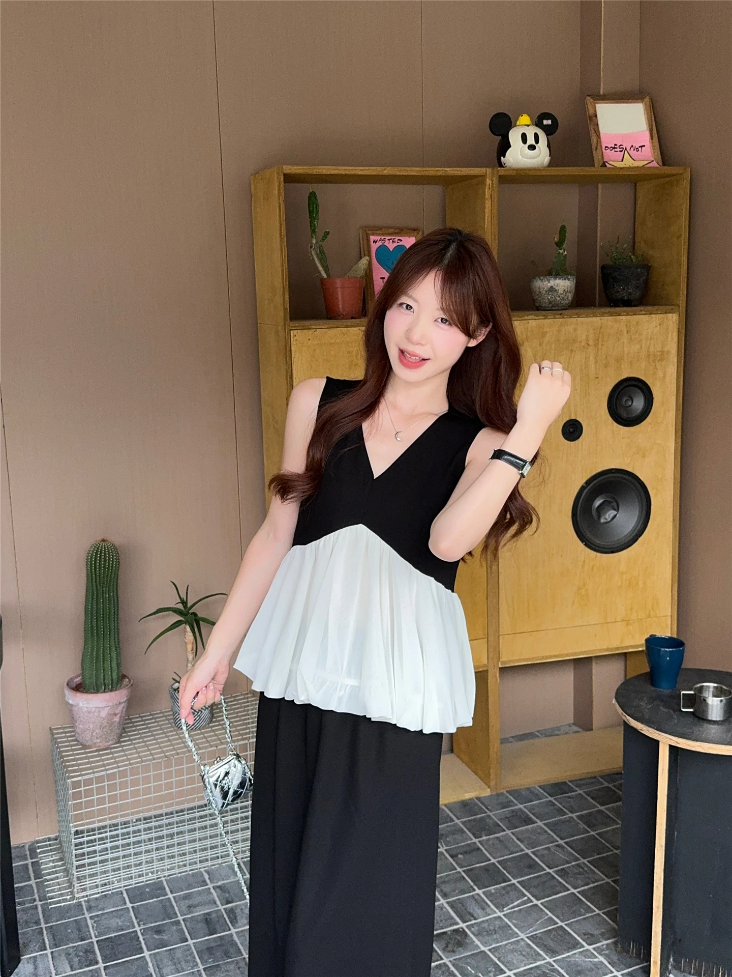 

Black White Contrast Color Splicing Lace Trim Vest Women's Summer Half Skirt Long Skirt Two Piece Set Slim Fit V Neck Sleeveless