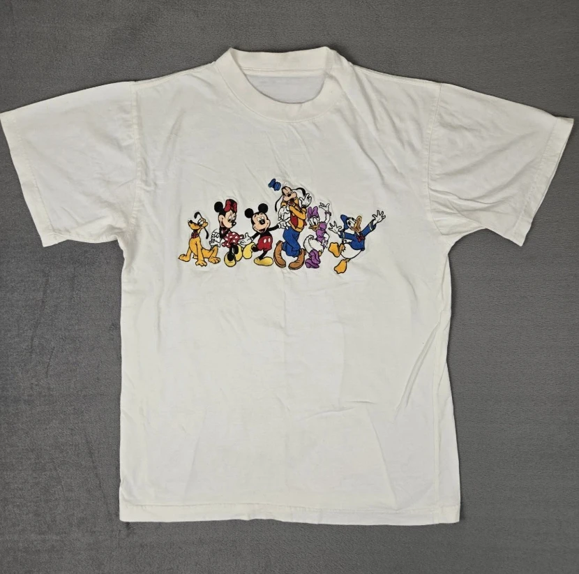 

Official Disney Character Print Comfortable Cotton Autumn and Winter T-shirt Couple's Universal T-shirt Unisex