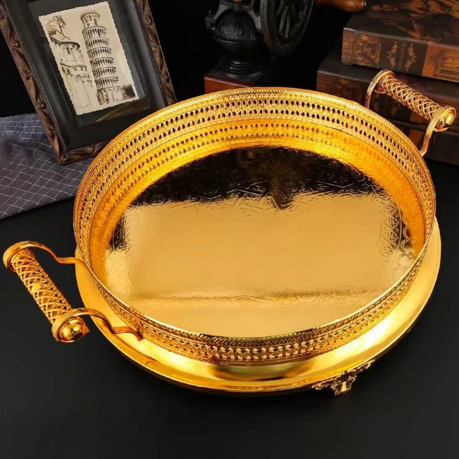 

Европейская тарелка с фруктами большого размера, портативный роскошный поднос для торта из золотого сплава круглой формы, конфетный диск, свадебное украшение рабочего стола