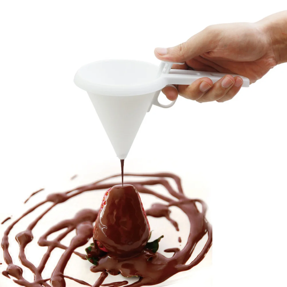 

3pcs Cream Icing Funnel Plastic Handheld Dispenser For Kitchen Bakery Cake Shop Tapered Pouring Tool Liquid Divider Household
