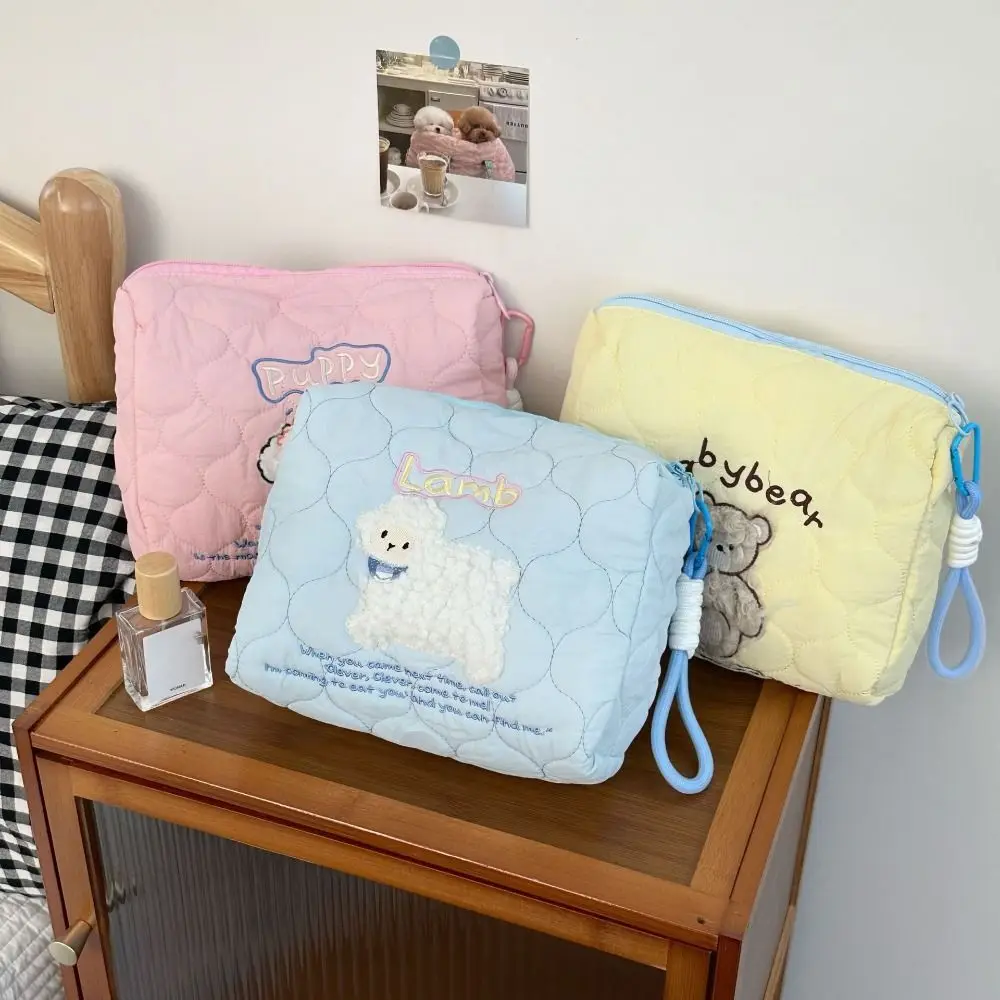 

Multifunctional Embroidery Cosmetic Bag Puppy Handheld Cartoon Makeup Bag Large Capacity PP Cotton Toiletry Organizer