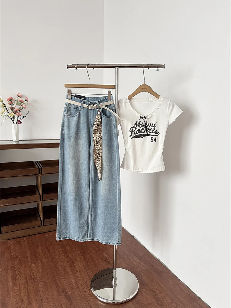 Paired with leopard print scarf retro and fashionable jeans women's spring 2026 new American style street wide leg pants