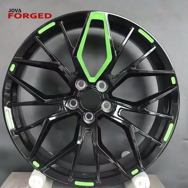 

21 Inch High-Performance Forged Aluminum Alloy Wheels 5x120 PCD Design Racing Cars New Condition 4 Pieces Black and Green