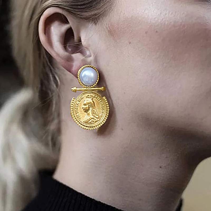 

YHTOT Classic 18K Gold Color Plated Inlay Resin Pearl Coin Earring Hypoallergenic Waterproof Stainless Steel Women Jewelry Gift