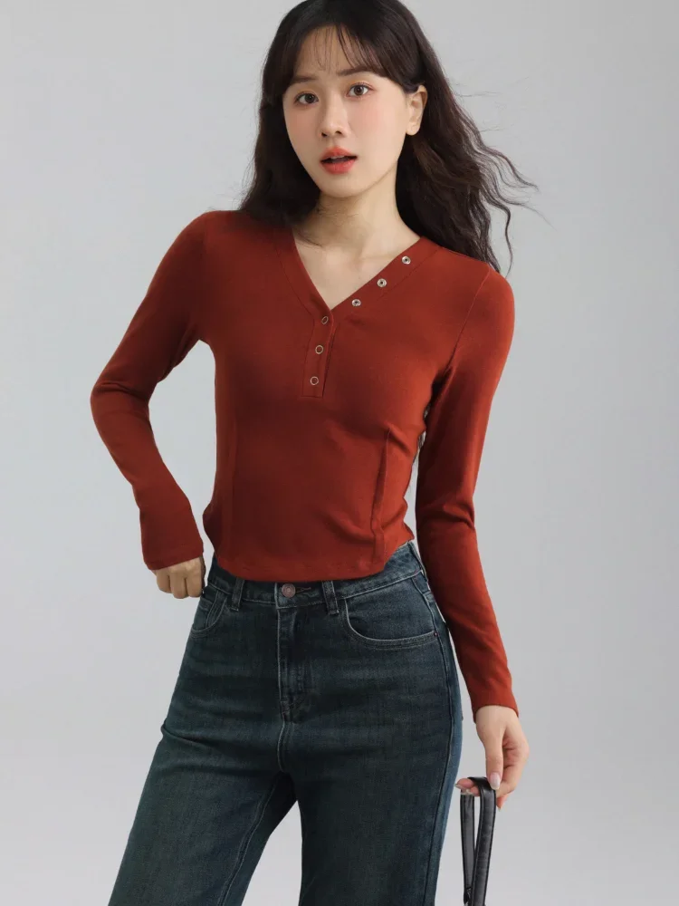 Women's V-Neck Slim Fit Top - Cashmere-like, Waist-cinching, Curved Hem, Asymmetrical Ring Design, Perfect for Autumn Winter