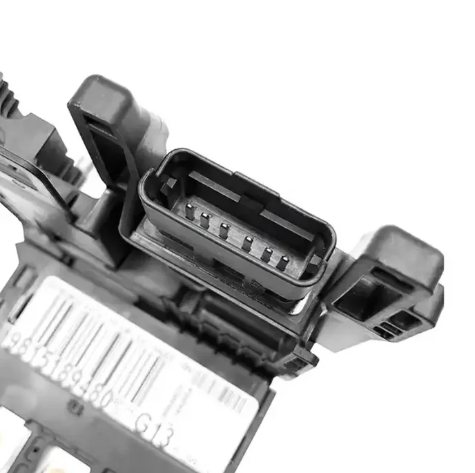 6500JE 9805119280 9665878080 9665878280 9666817380    Блок предохранителей Менеджер батареи для Citroen C4 C4L DS4 DS5 508