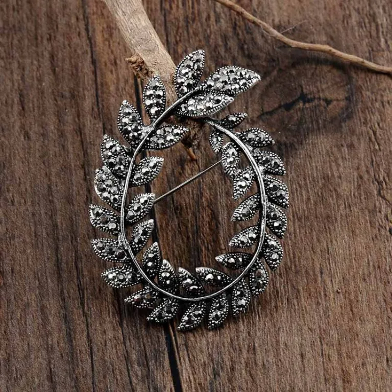 Fashion Retro Alloy Brooch Bow Pin Clothing for Women Jewelry Hot Sale