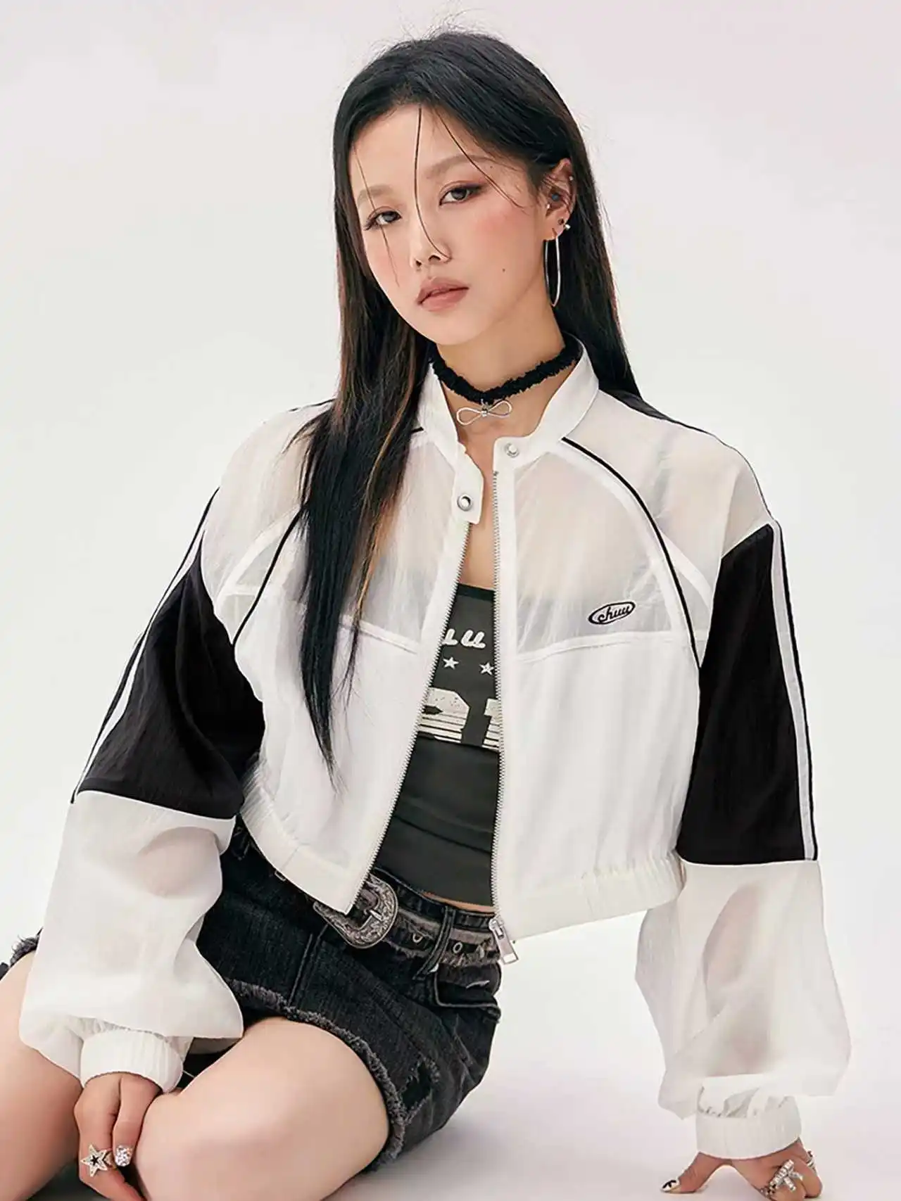 النمط الأمريكي قصير الصيف نمط جديد الوقوف طوق عارضة اللون الصدام سترة فضفاضة طويلة الأكمام واقية من الشمس أعلى ملابس خارجية