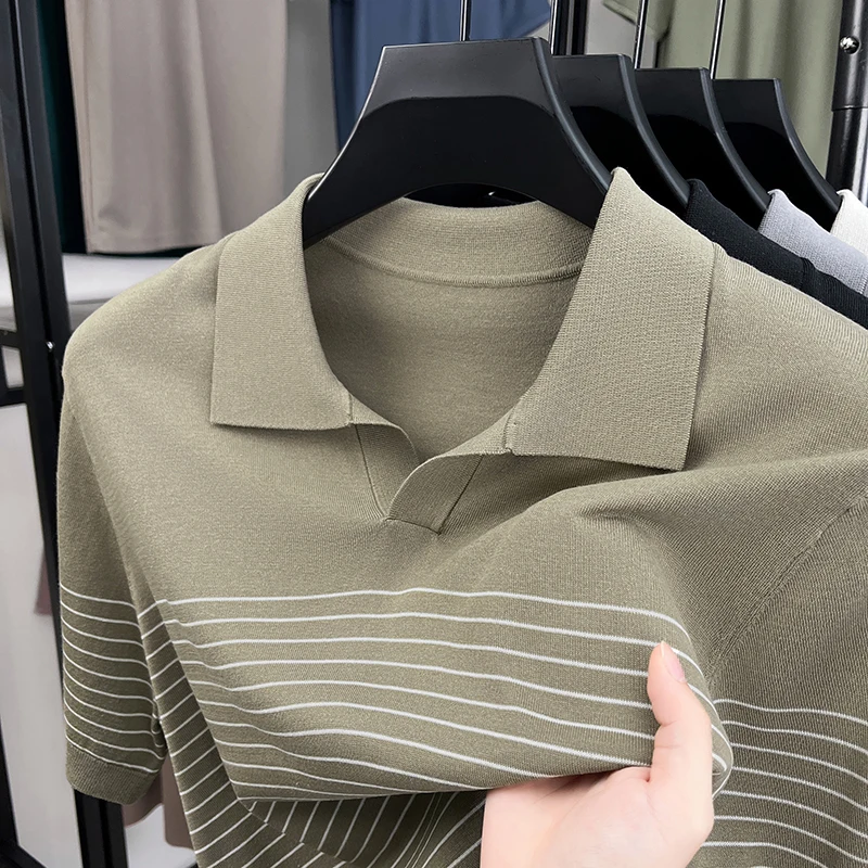 الرجال تنفس ليوسيل القمم 2025 الصيف الكلاسيكية مخطط الحرير القطن تريكو قصيرة الأكمام الذكور رفض طوق متماسكة تي شيرت
