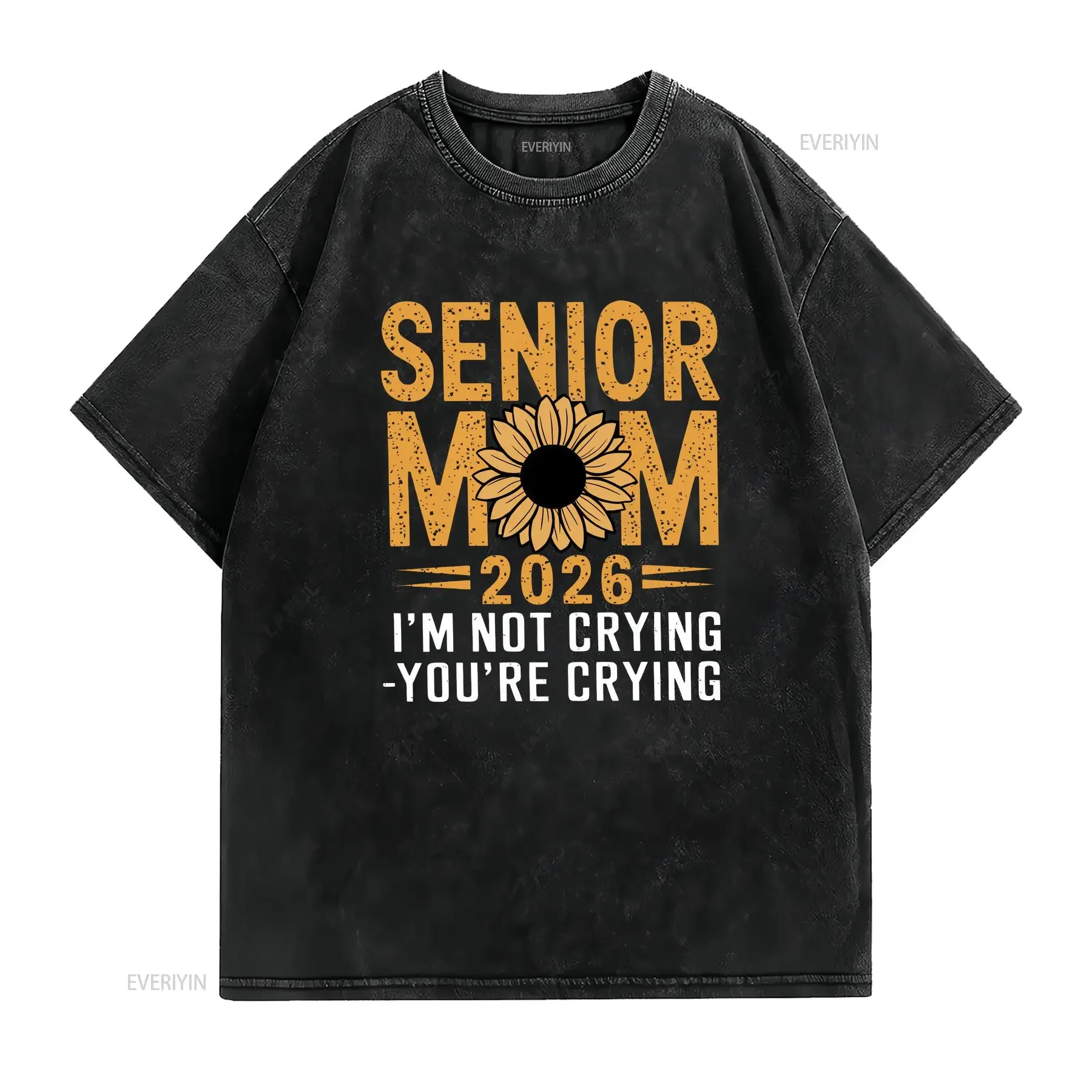 Senior Mom 2026 T Shirt Class Of Graduation Graduate s vintage Washed Slightly Stylish Top For Everyday Wear streetwear
