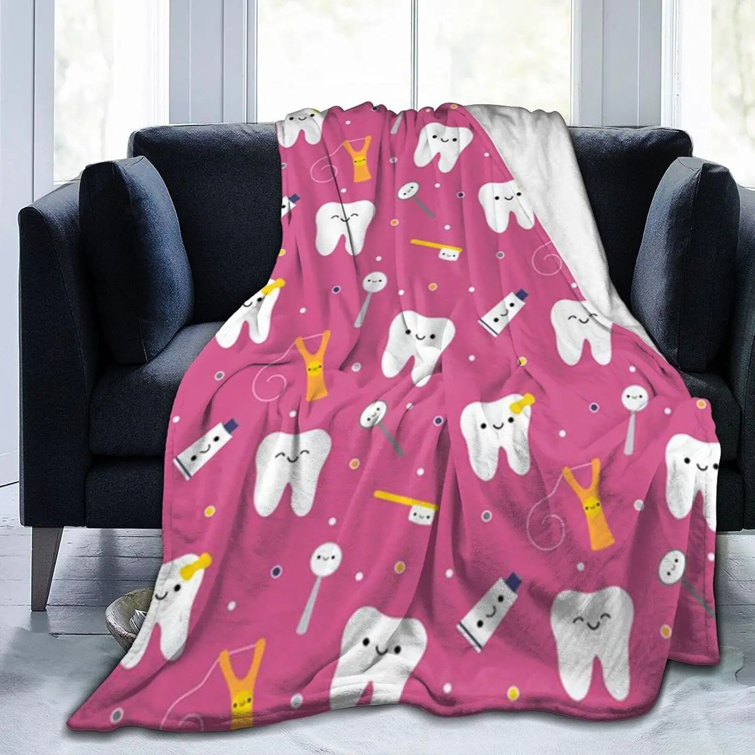 Cute Teeth Throw Blanket Dentist Dental Cartoon Flannel Blanket Gifts for Doctor Nurse Warm Cozy Soft Blankets for Camping,Couch