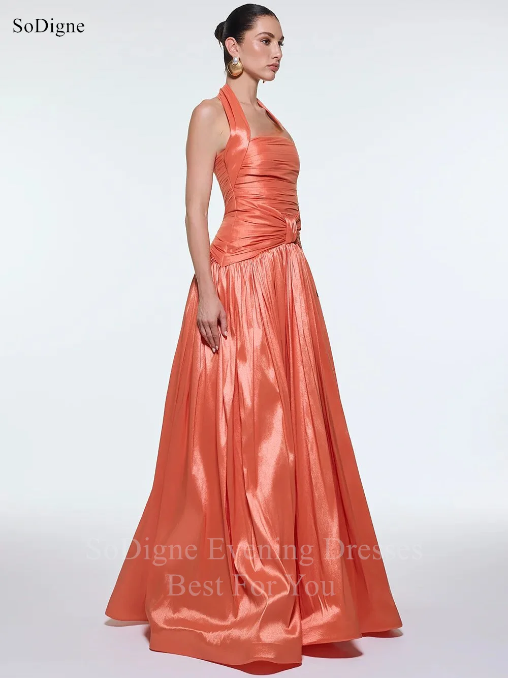 Sodigne chique laranja a linha vestidos de baile sexy plissados halter vestido de festa drapeado até o chão vestidos de baile personalizados