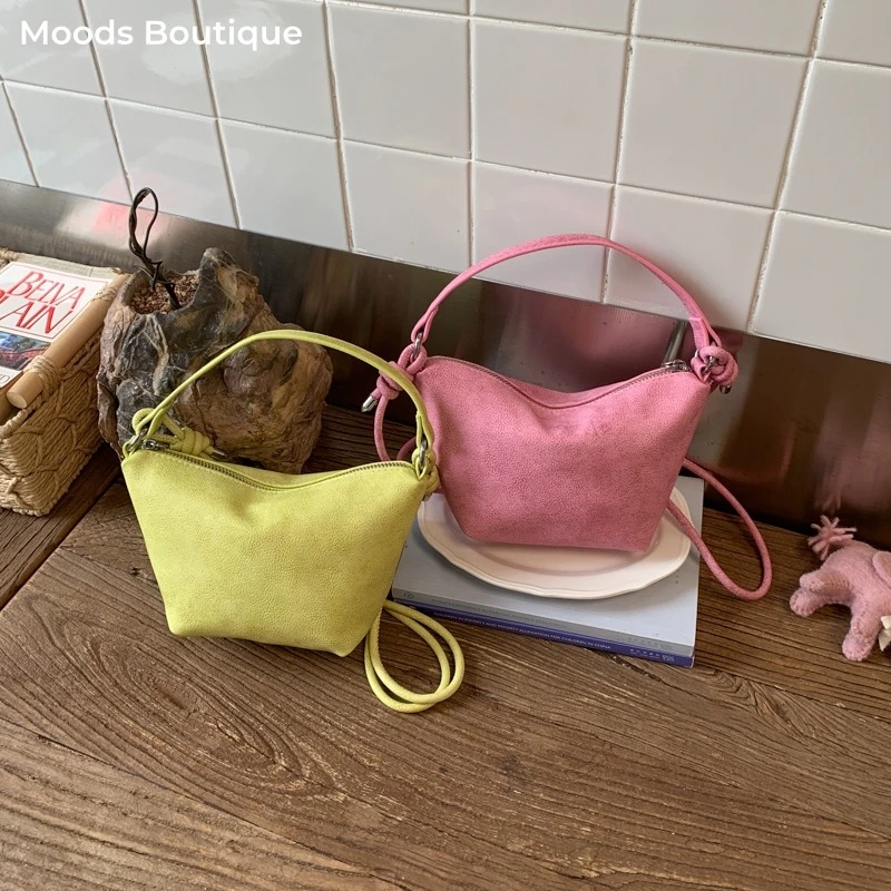

Lightweight Small Cross Body Hobo Bags For Women Vegan Leather Pure Color Mini Dumlings Shoulder Bag 2026 Summer Latest Handbags