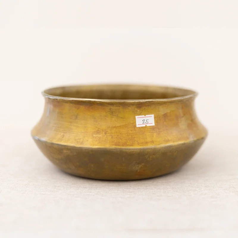 

19.5 CM 1.00 KG Tone A3 Nepalese Handmade Spiritual Root Antique Old Bowl