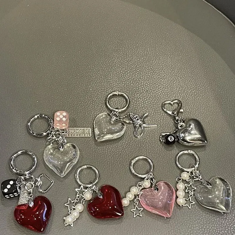 Llavero Y2K Perla roja en forma de corazón regalo del día de San Valentín Nuevo diseño bolso recto encantos Coche Goth Vintage Lindo llavero accesorio