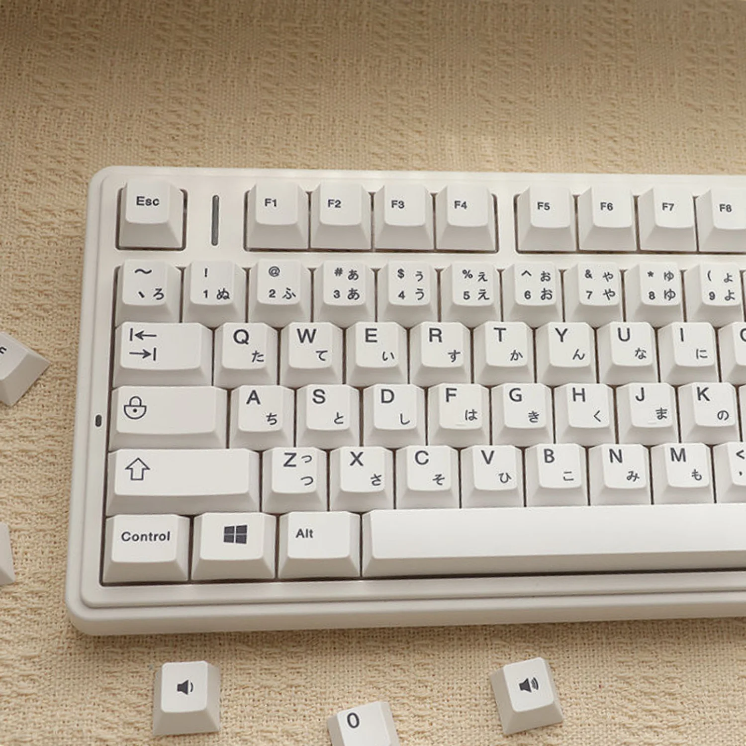 

Simple Pure White 122 Keys Cherry Keycaps PBT Japanese Personalized for 60/64/84/98/108 Gaming Mechanical Keyboard MX Switch